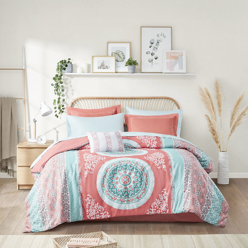 Coral Medallion Bedding With Sheets - Full Detail Large Print
