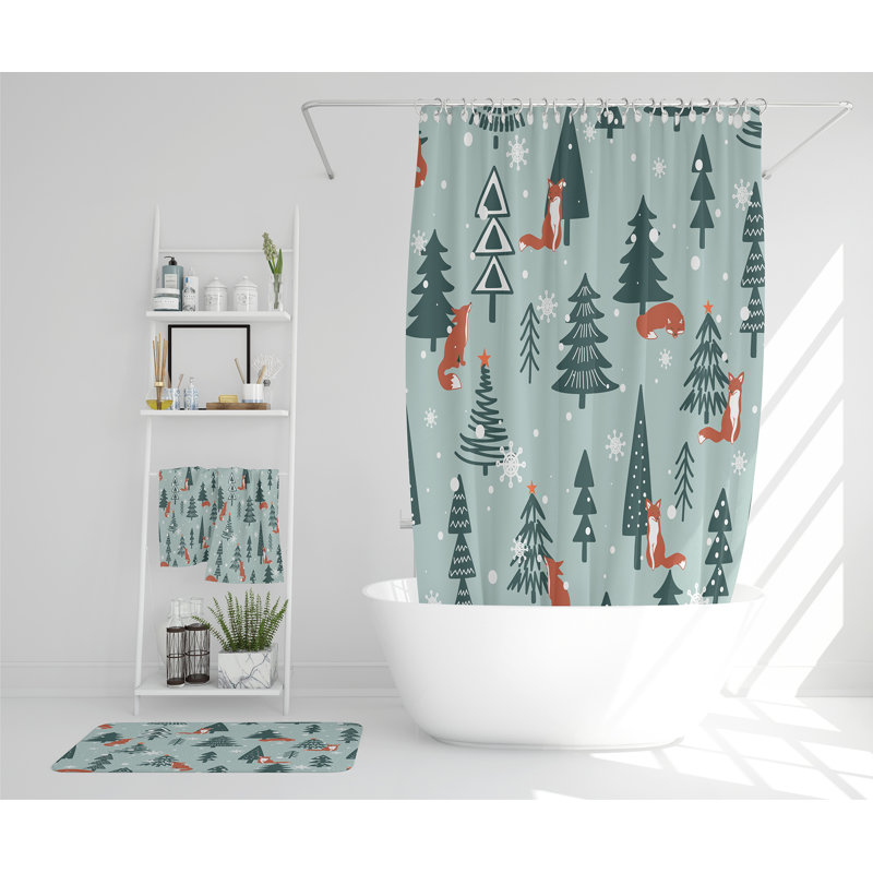 Rolla Polyester Shower Curtain Set