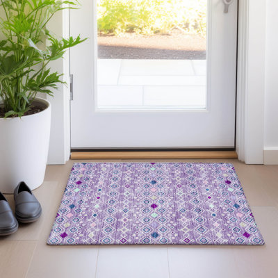 Tapis rectangulaire Aleighna avec envers antidérapant