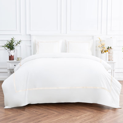 CLASSIC DOUBLE BORDER DUVET SET