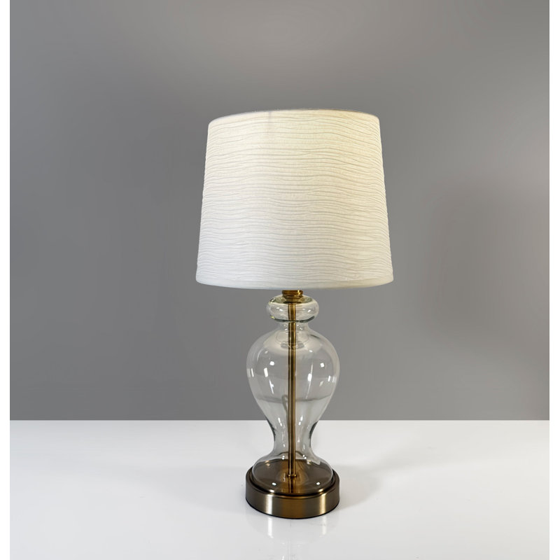 Lampe de table urne en verre laiton - abat-jour en papier froissé