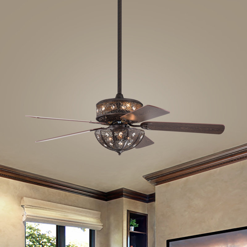 Ventilateur de plafond 5 pales 52 po avec ensemble d'éclairage Mahan
