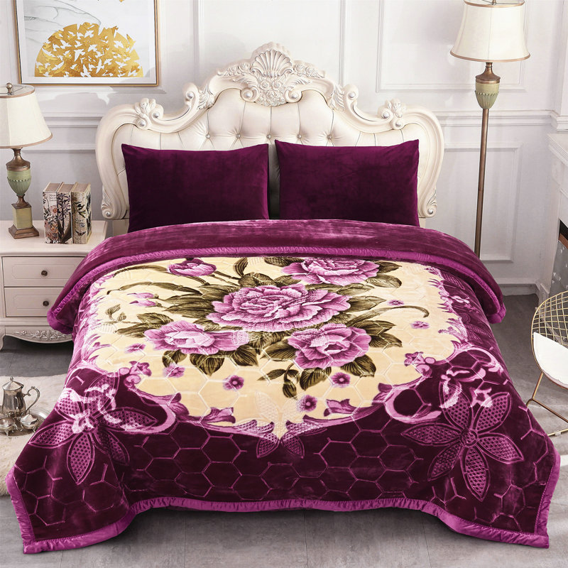 Couverture en flanelle Minky en peluche très grand Merry Home, 87 po x 95 po, 10 lb, prête pour l'hiver, douce et chaude soyeuse, imprimé A et 2 plis, couleur unie à motif gaufré, beau motif floral rose