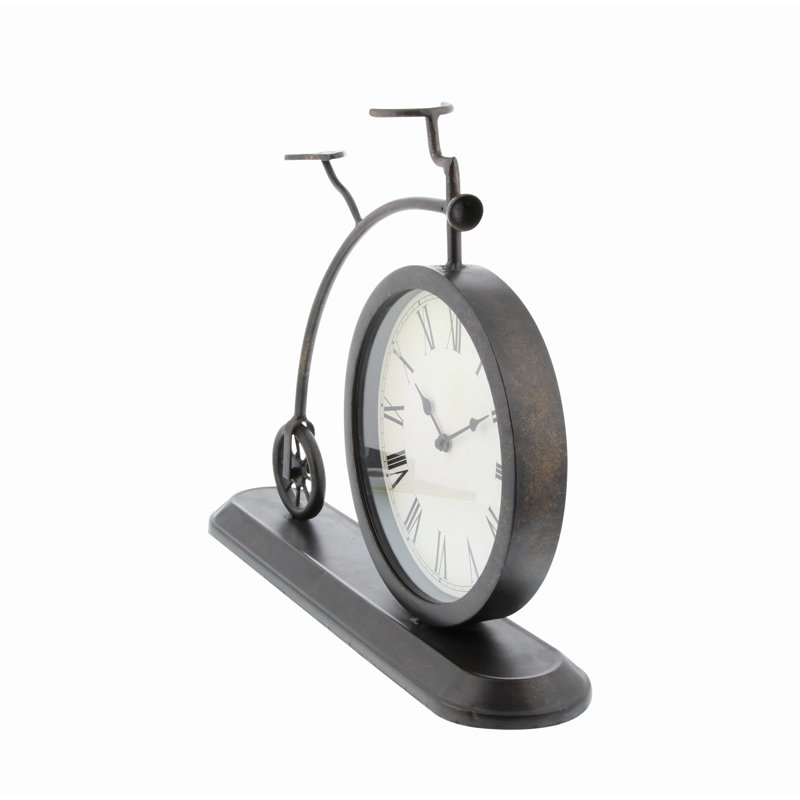 Horloge noire en métal