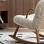 Chaise berçante moderne et luxueuse
