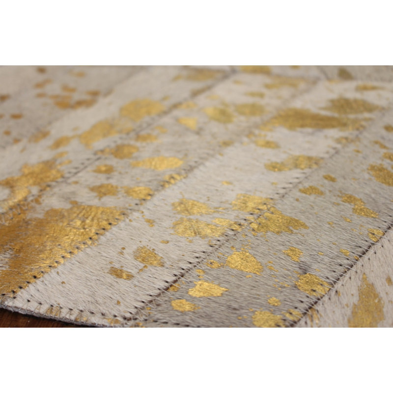 Mckinney Chevron Cowhide Hand Woven Area Rug, Rectangle 120 x 180cm