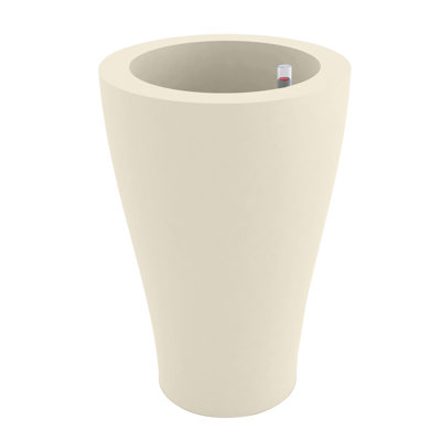 Curvada Resin Pot Planter