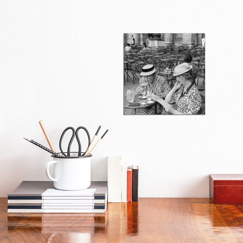 Two American Tourists Rome,Italy 1948 by Ruth Orkin - Print on Canvas, 30.48 cm H x 30.48 cm W, Wrapped Canvas