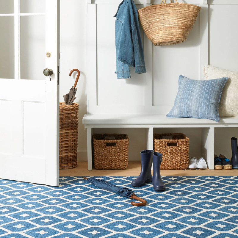 Elizabeth Navy Machine Washable Rug, Rectangle 7'6" x 9'6"