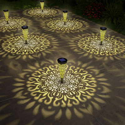 Paquet de 6 lumières d'extérieur solaires en plastique avec motif mandala