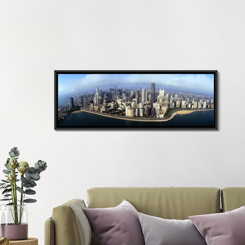 «Panoramic Waterfront at Chicago, Illinois», reproduction sur toile tendue, H 12 po x l 36 po x P 1,5 po, Cadre noir