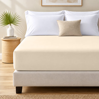 Paul's Microfibre Super Soft Brushed Deep Fitted Bed Sheet
