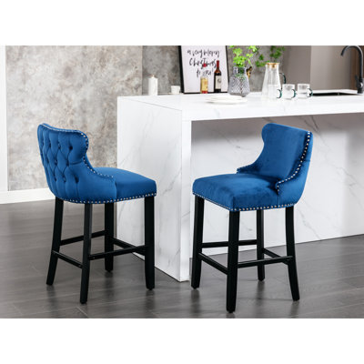 Velours rembourré bleu avec décoration à boutons, pieds et garniture en bois - 2 chaises de loisirs fascinantes 2 pièces Sw1824bl