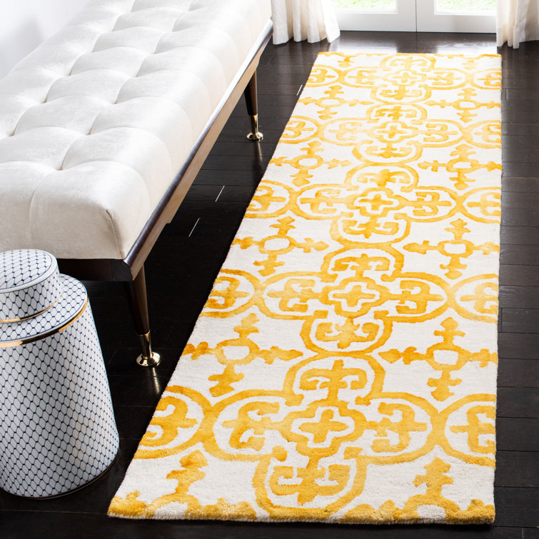 Lumsden Hand Tufted Wool Moroccan Rug