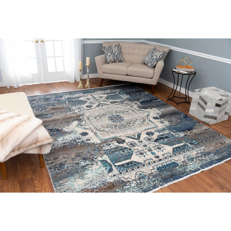 Zermeno Oriental Indoor Rug, Rectangle 3'11" x 5'9"