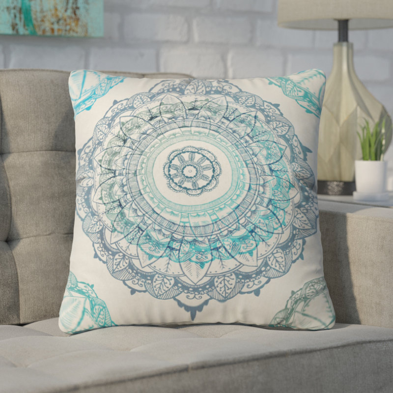 Coussin Rosebudstudio, 18 po x 18 po