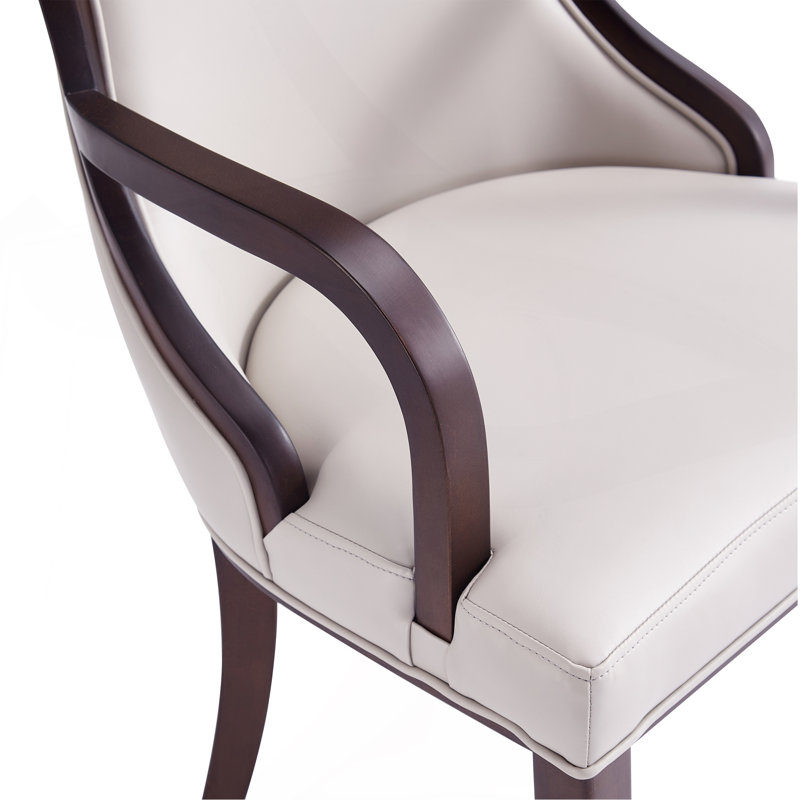 Fauteuil gris clair