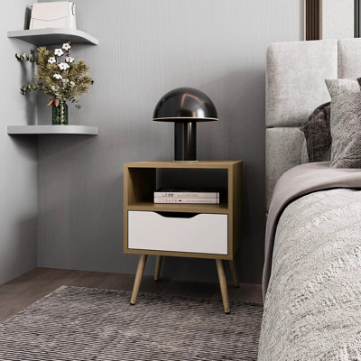 Table de chevet avec un tiroir et un espace ouvert pour la décoration, hauteur de 20,9 pouces, tablette de style moderne, finition en bois naturel