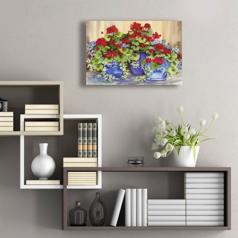 Art mural en verre acrylique épique «Red Geraniums with the Blues» par Kathleen Parr, 24 po x 16 po, H 16 po x l 24 po