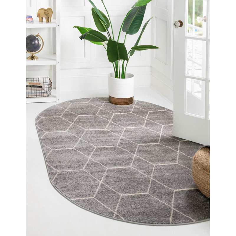 Tapis géométrique Debrodie, Ovale 5 pi 3 po x 8 pi, Gris clair