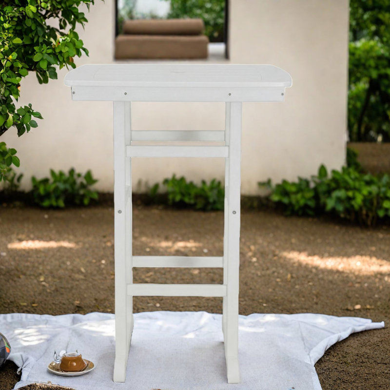 Table de patio durable en PEHD, conception de bistro haut et moderne pour l'extérieur