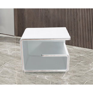 20'' W Nightstand