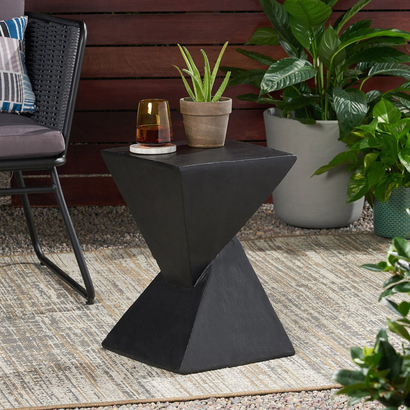 Table d'appoint, Noir