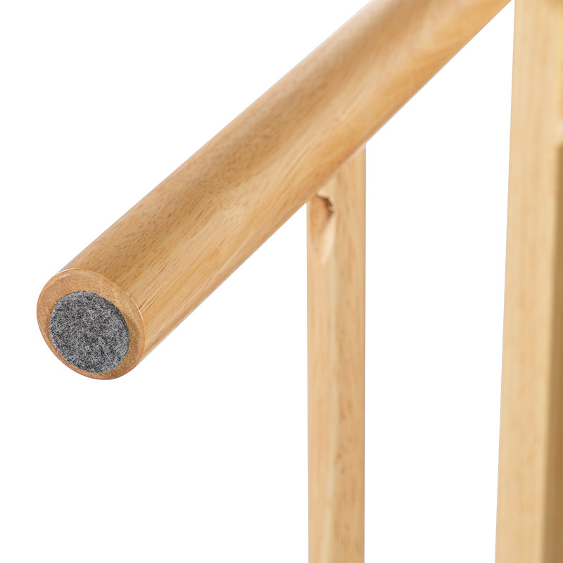 Chaise rembourrée Verona Organic Modern avec dossier cannelé et structure en bois d'hévéa massif pour la cuisine et la salle à manger
