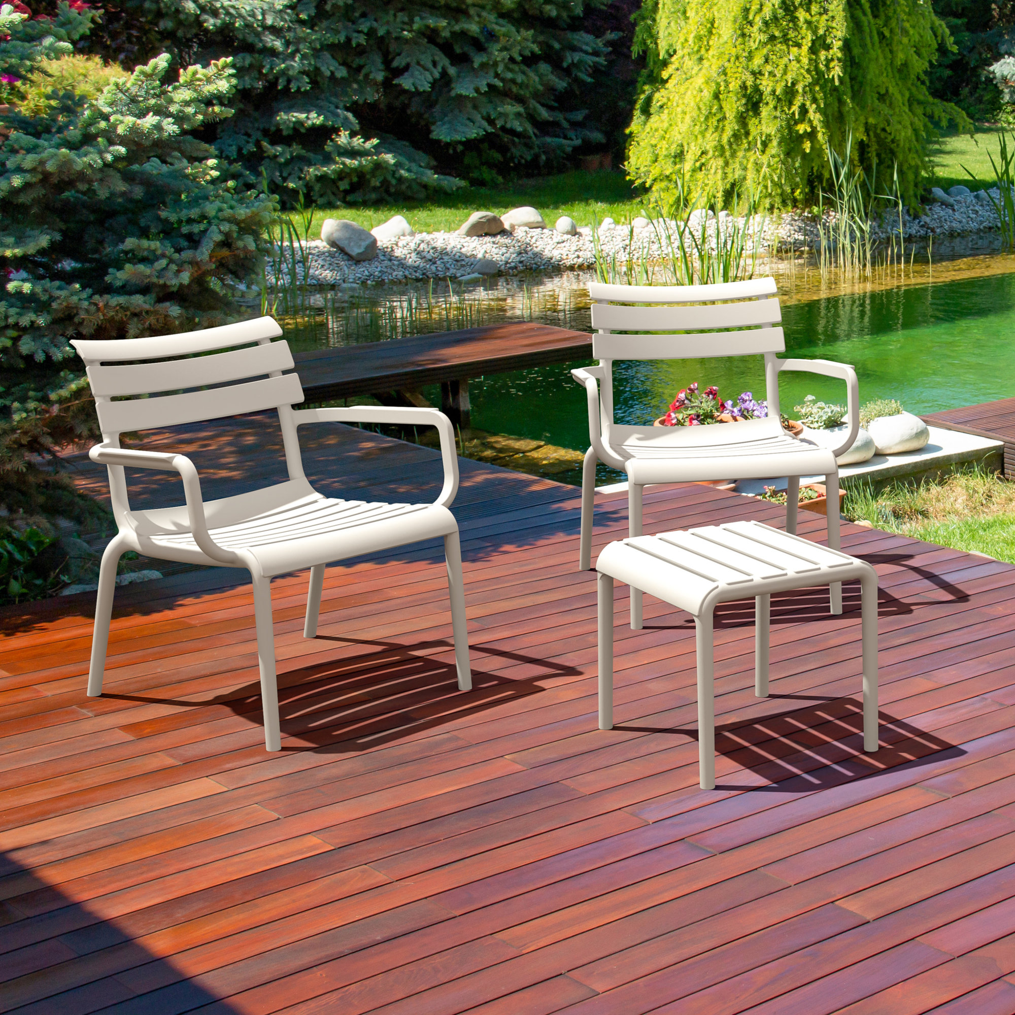Paris Outdoor Club Chair, White