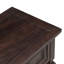 Console de style rétro classique avec trois tiroirs supérieurs et une tablette inférieure de style ouvert, table de couloir-494288990