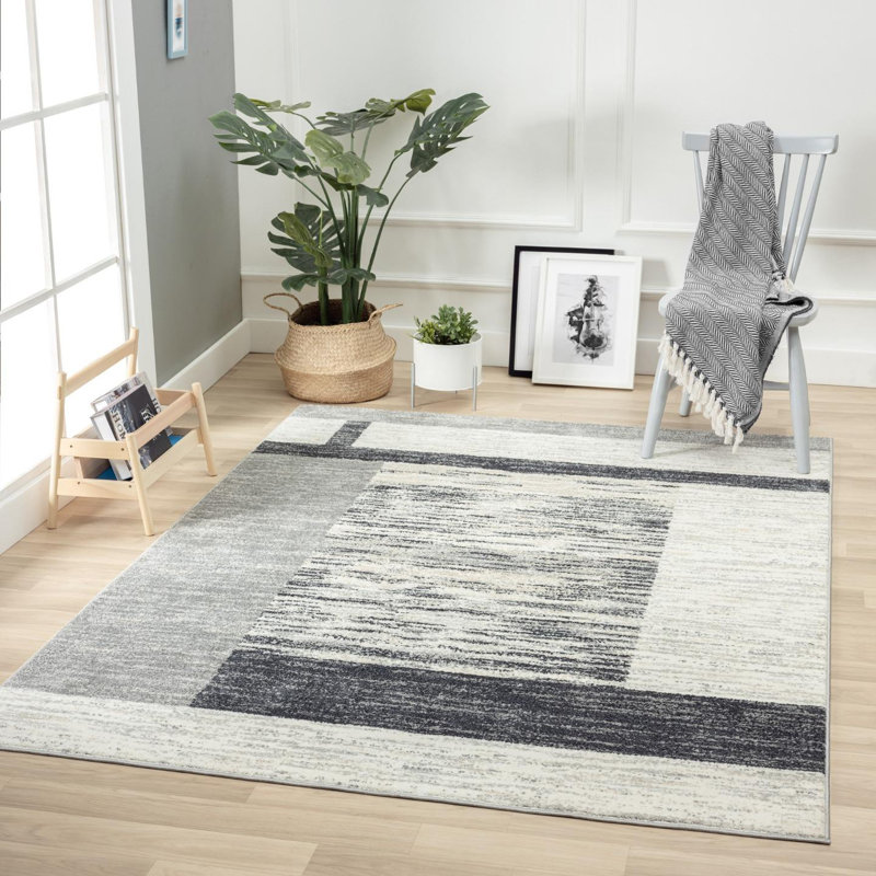Gray/Ivory Geometric Farmhouse Area Rug, Rectangle 5' x 7'