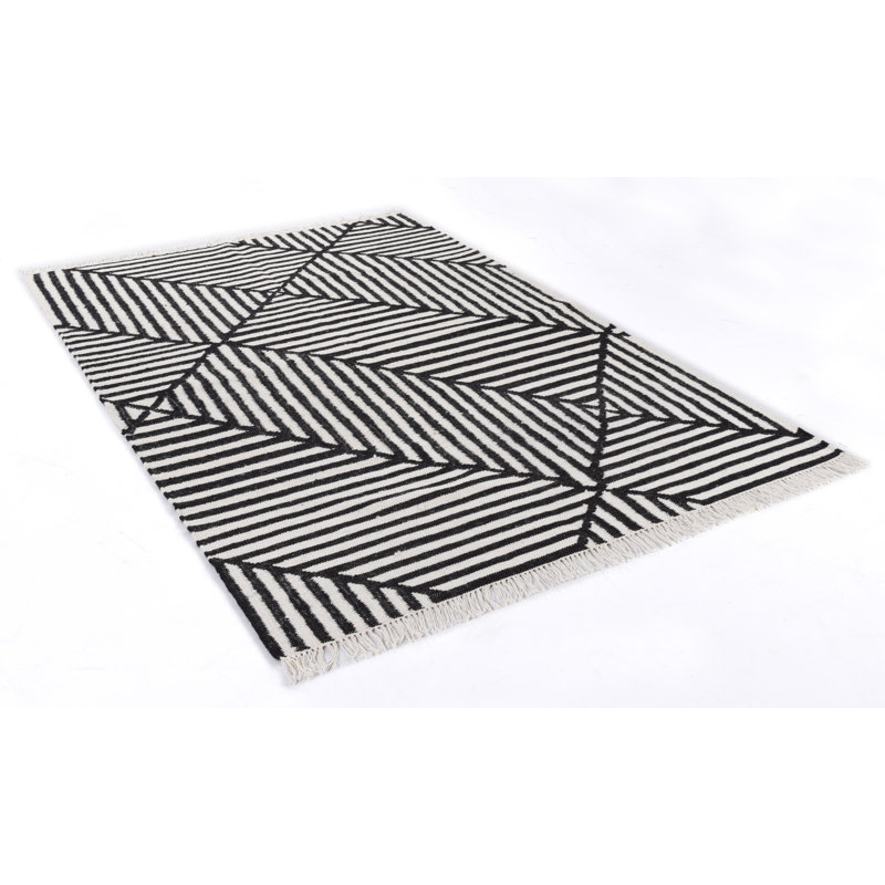 Vintage Chevron Hand Woven Area Rug, Rectangular 140 x 200cm