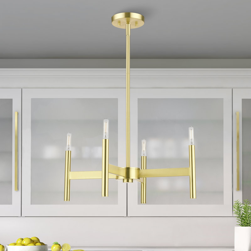 Lustre traditionnel à 4 lumières de style bougie Bucoli, Laiton satiné