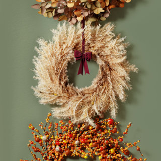 outdoor wreaths