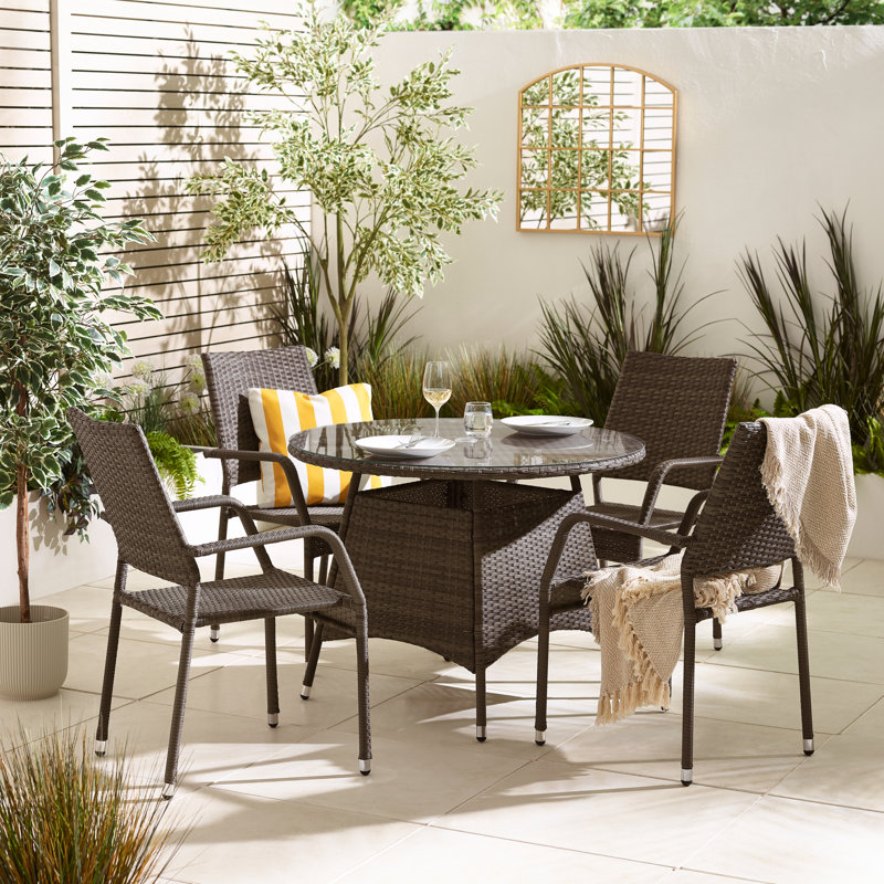 4 - Person Wicker Patio Dining Set with Round Table, Brown