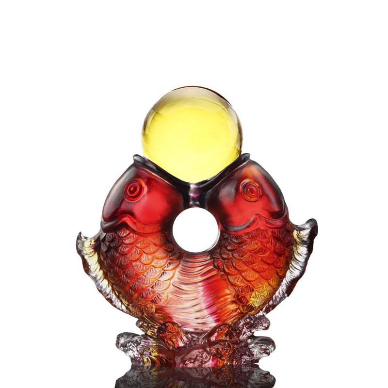 Turning of Ruyi Fish, Red