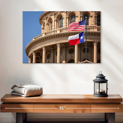 Drapeaux de Nicci au Texas Capitol