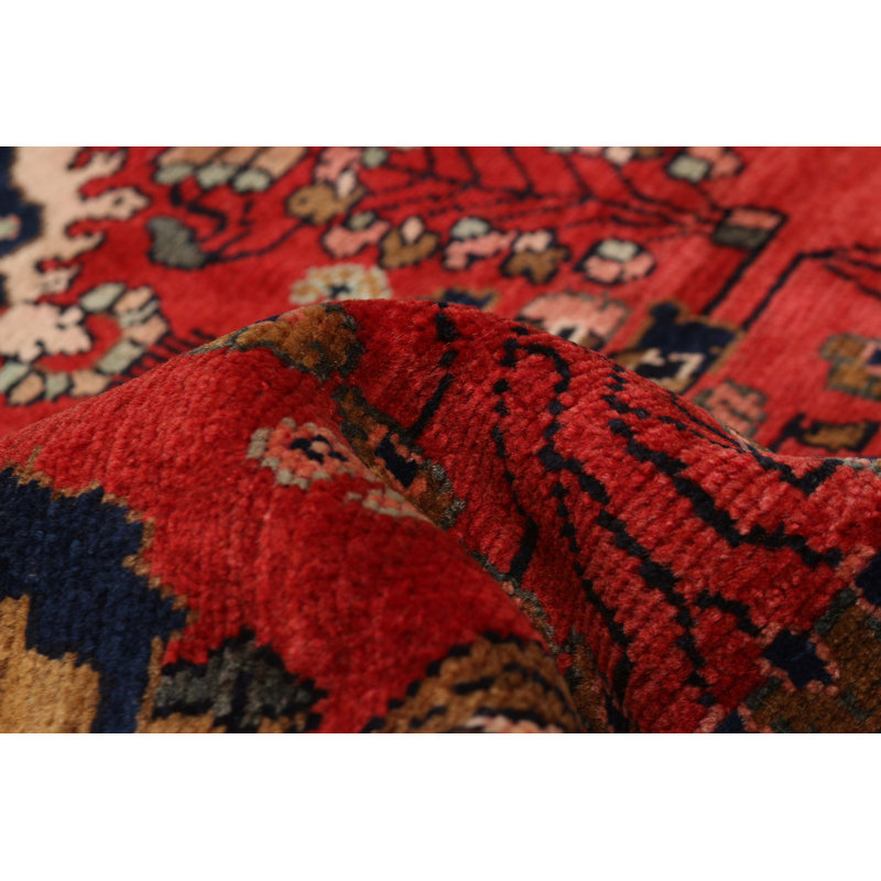 Tapis rouge unique fait à la main 3 pi 5 po x 18 pi 4 po Andelz
