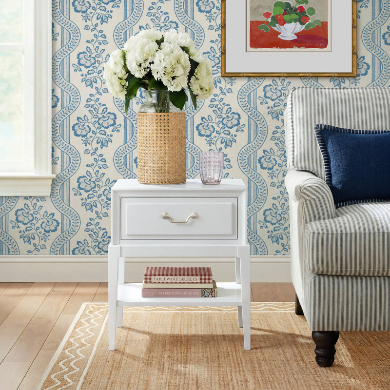 Alayna Solid Wood Top End Table with Storage