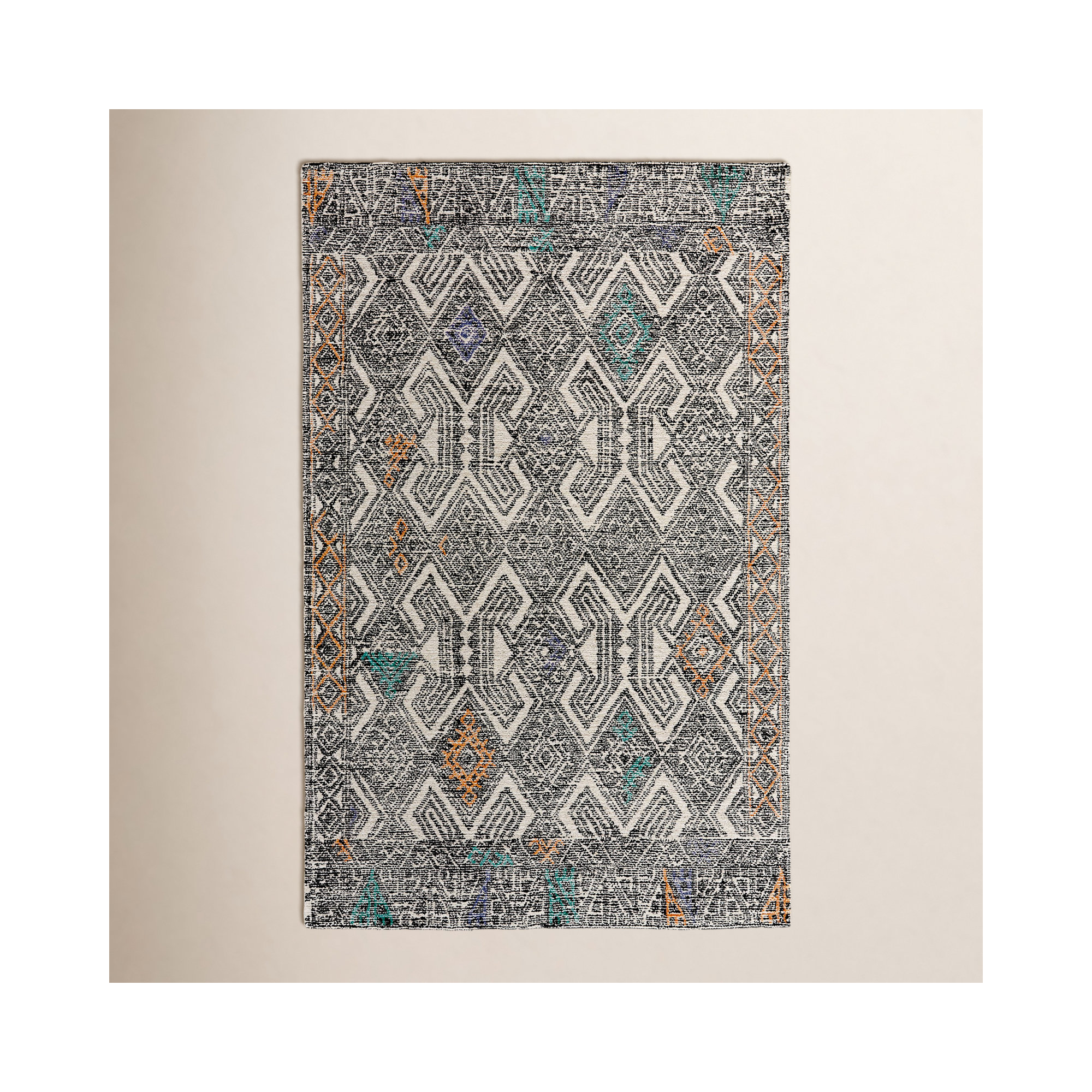 Eliel Hand Tufted Rug, Rectangle 5' x 8'