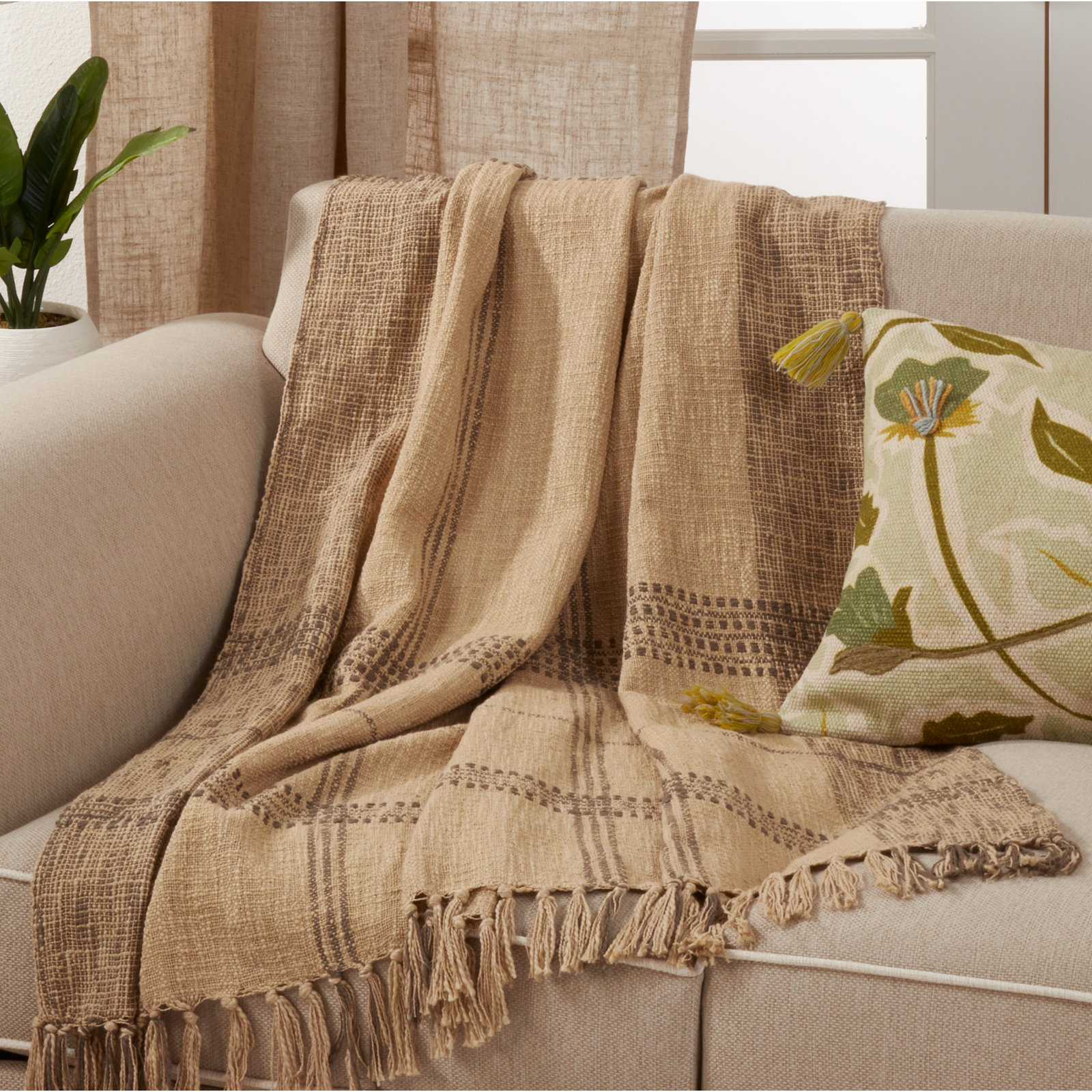 Chelse Cotton Hand Woven Throw Blanket, Natural