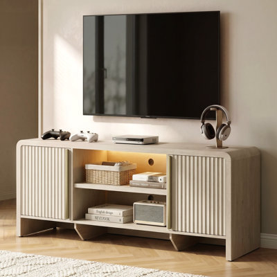 Meuble télé 62 po cannelé jusqu'à 75 po avec lumière DEL tricolore, console de télévision moderne avec tablette ouverte réglable pour le salon