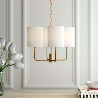 Lustre classique / traditionnel à 4 lumières Carmack