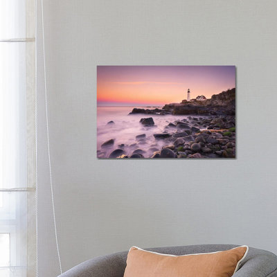 Portland Headlight by Michael Zheng - Wrapped Canvas Gallery-Wrapped Canvas Giclée