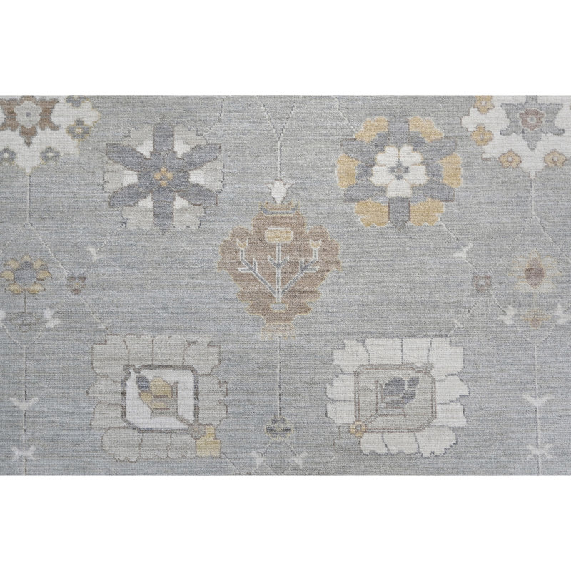 Tapis bleu clair et ivoire noué à la main de haute qualité