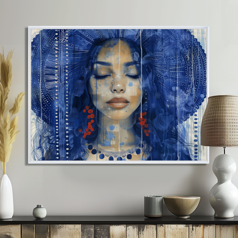 Blue Boho Woman Portrait I - Décoration murale femme boho, Cadre photo noir, H 12 po x l 20 po