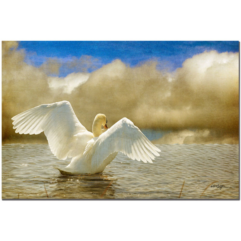 Lois Bryan 'Lady-in-waiting' 22x32 Canvas Art Print