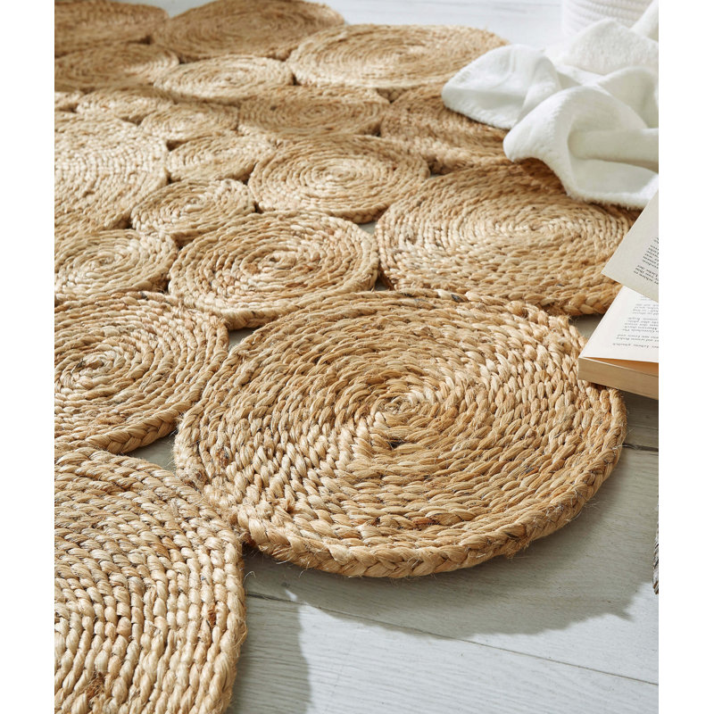 Round Renatta Hand Woven Indoor / Outdoor Area Rug, Round 3'11"