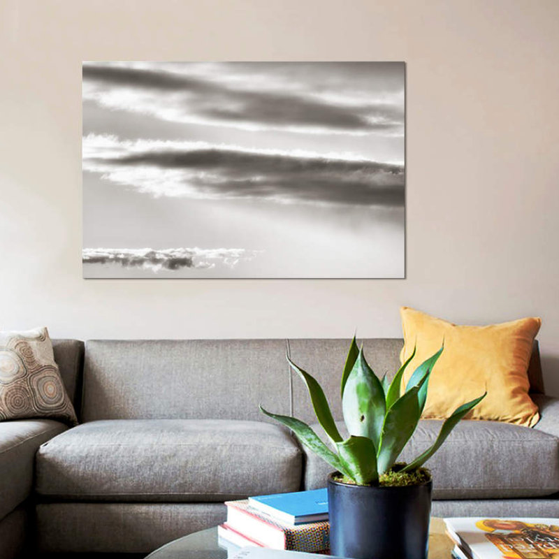 «Black and White Cloud Formation» par Savanah Plank, impression sur toile, H 18 po x l 26 po x P 1,5 po, Pas de tapis