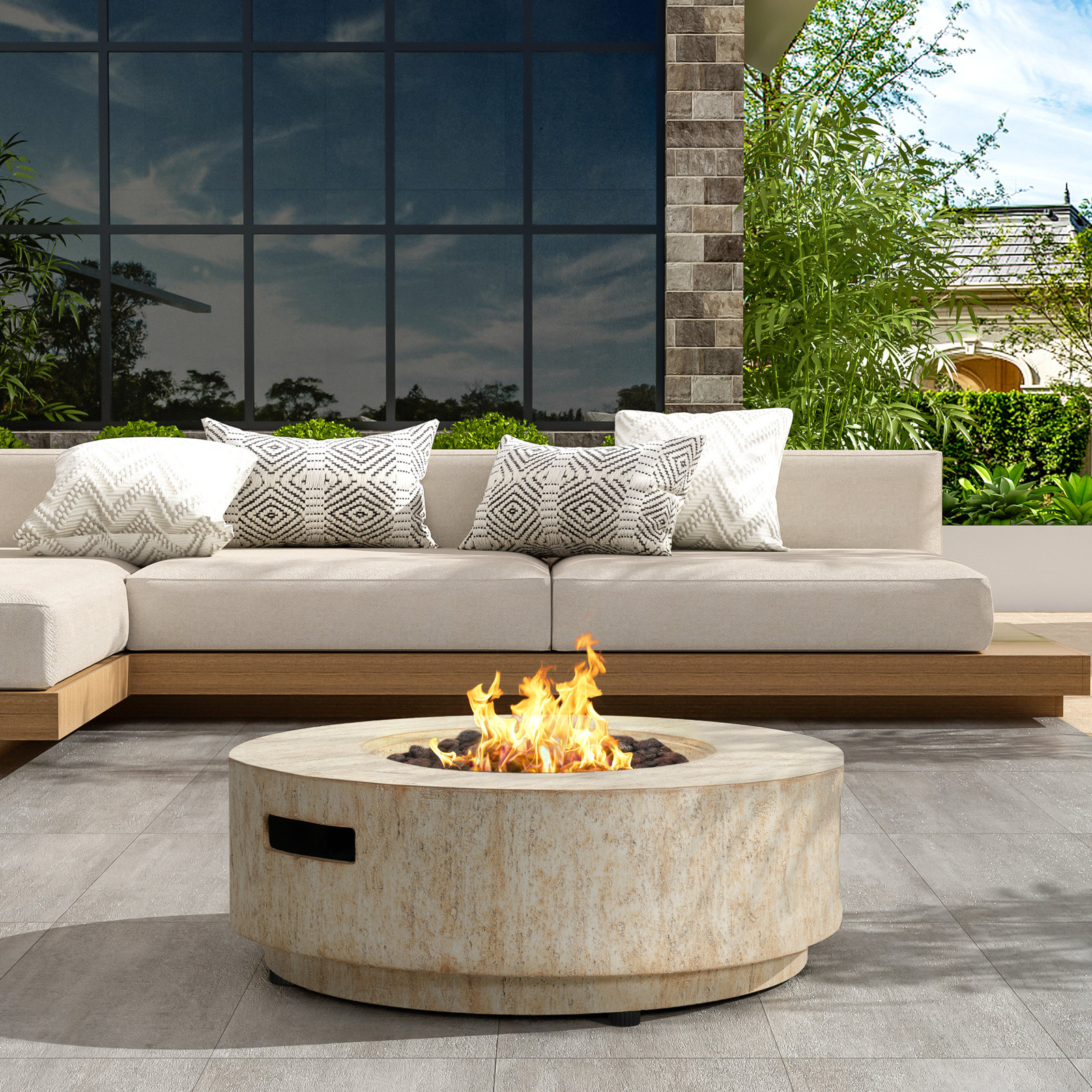 Rosco Round Fire Pit Table